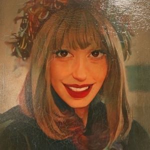 Meet your Posher, Alexis